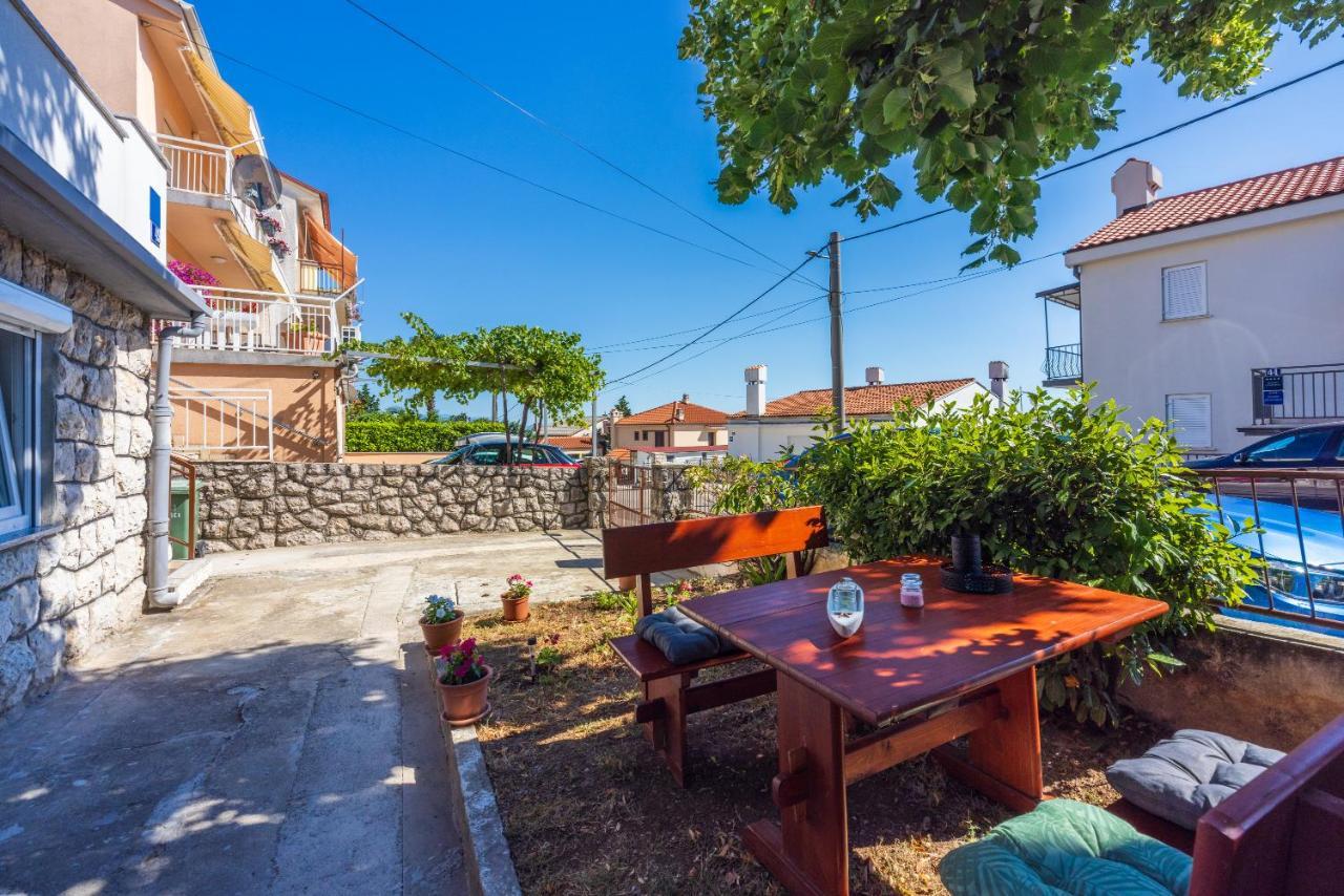 Apartman Do&Ma Crikvenica Exterior foto