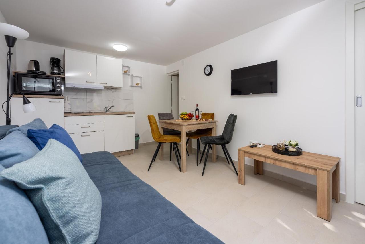 Apartman Do&Ma Crikvenica Exterior foto