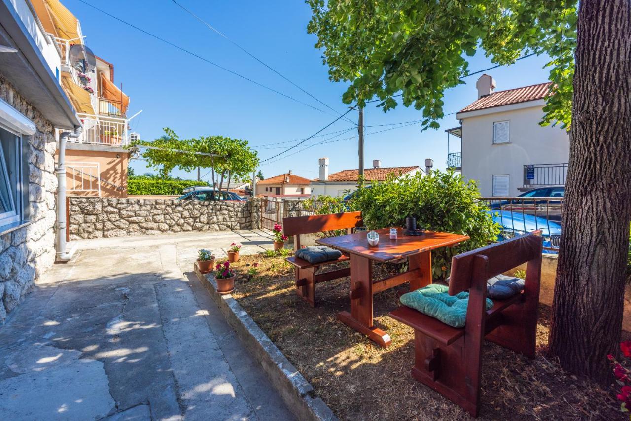 Apartman Do&Ma Crikvenica Exterior foto