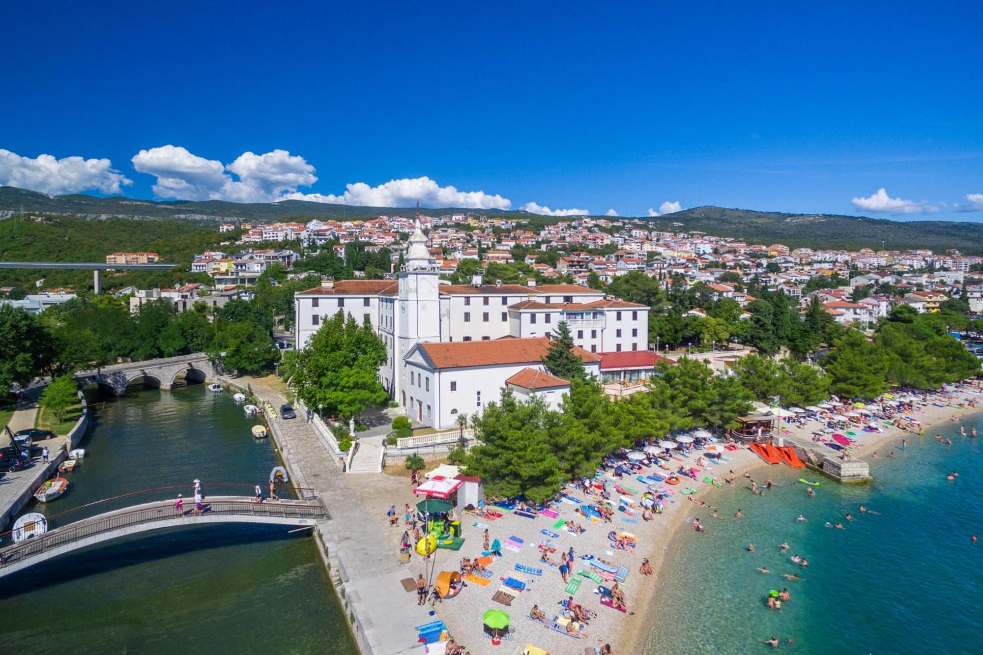 Apartman Do&Ma Crikvenica Exterior foto
